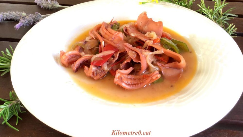 recepta de canades amb pebrots i ceba