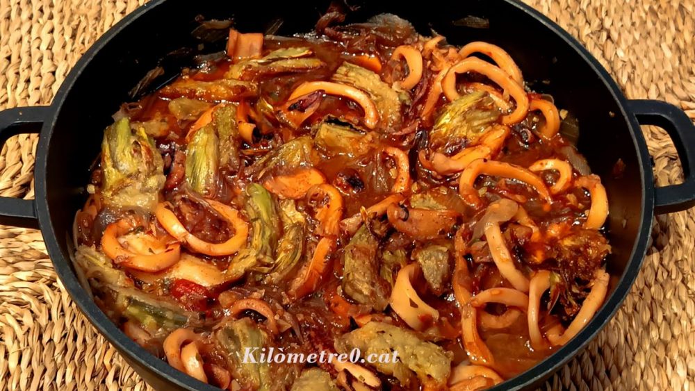 RECEPTA CALAMARSOS AMB POTERA I CARXOFES