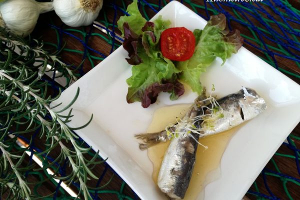 Sardines en escabeche