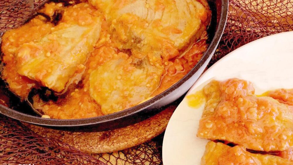 REcepta de tonyina amb salsa de tomàquet